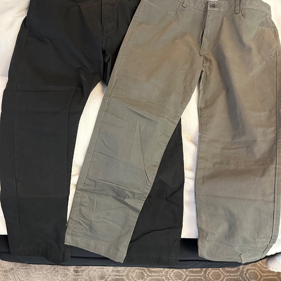 Lot of 2 Calvin Klein Men's Pants Trousers Slacks Chino Black/Grey Slim 34 X 30 - Picture 14 of 14